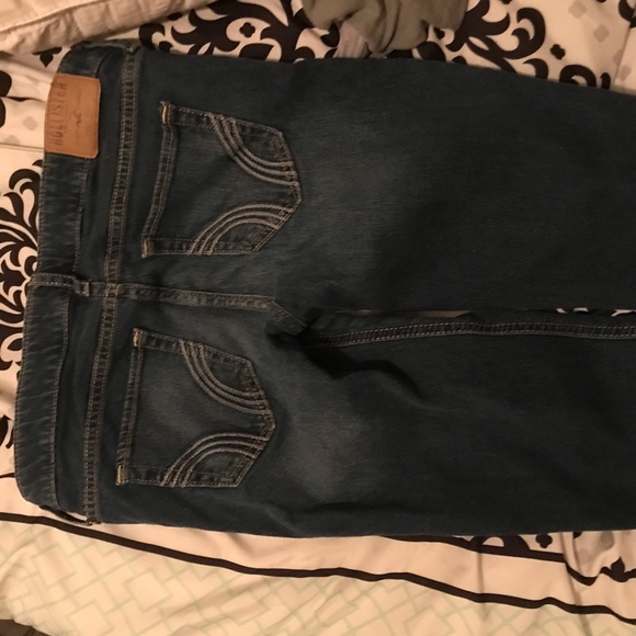 Hollister jeans - Picture 3 of 3